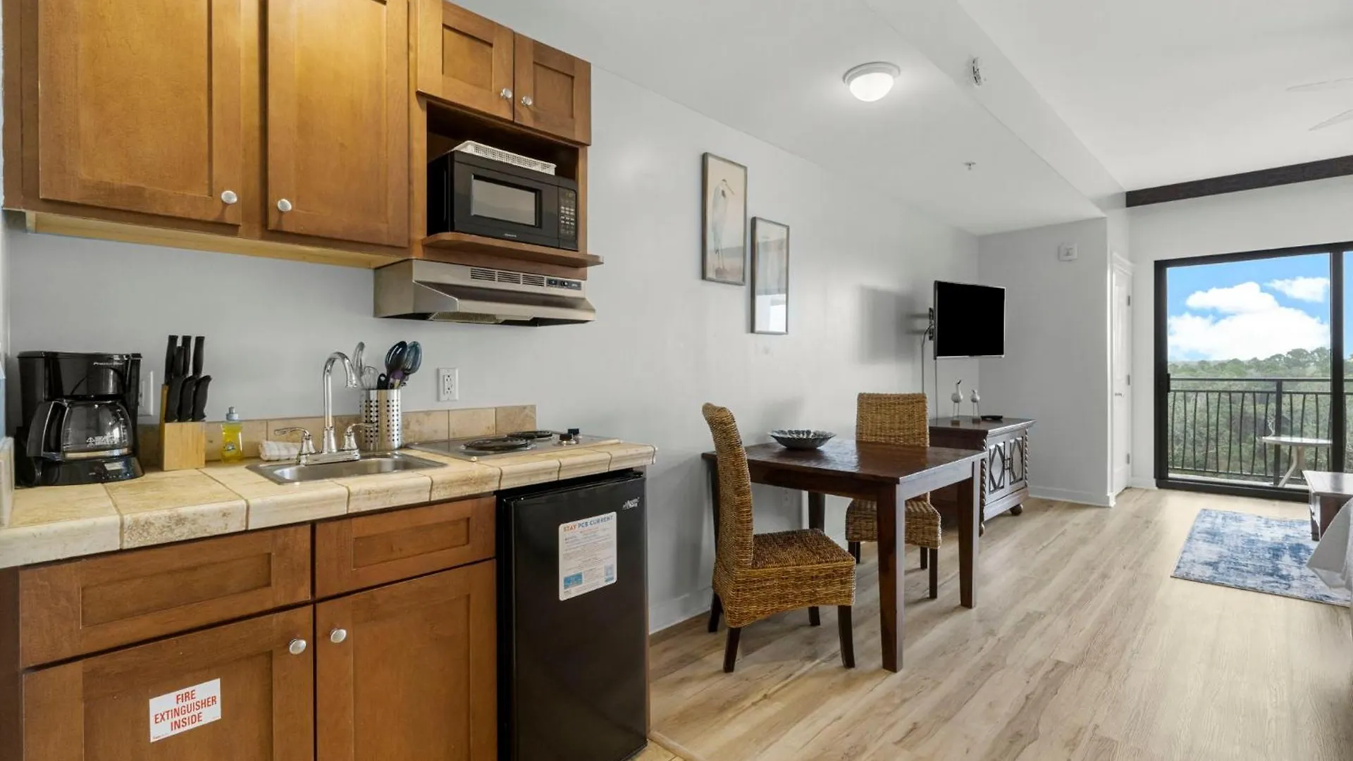 Origin 0513 - Studio King - City View With A Great Value By Beach Haven Vacation Rentals Panama City Beach